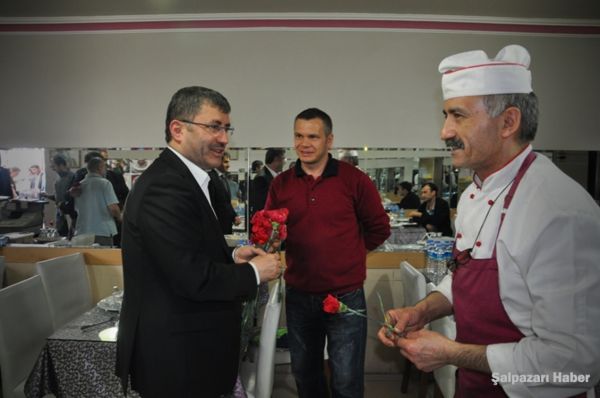 Hilmi Türkmen'in Seçim Çalışması