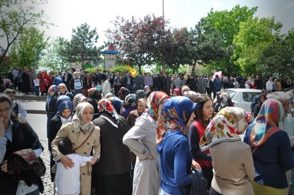 Dorukkiriş Derneğinden Kermes-2014